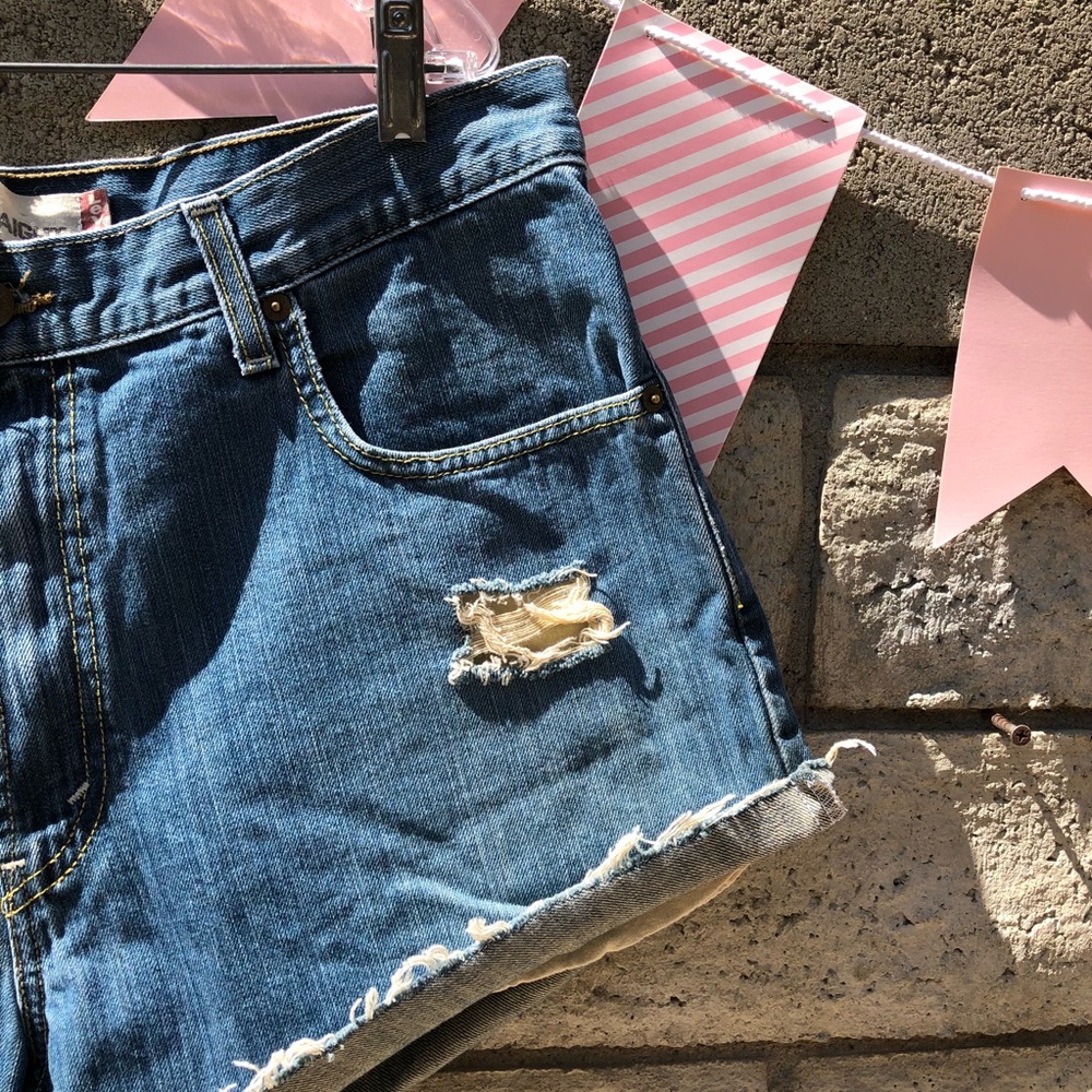 Levi’s 569 High Waisted Jean Shorts